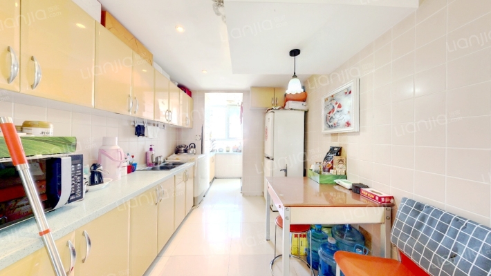 辽声社区二手房实景图