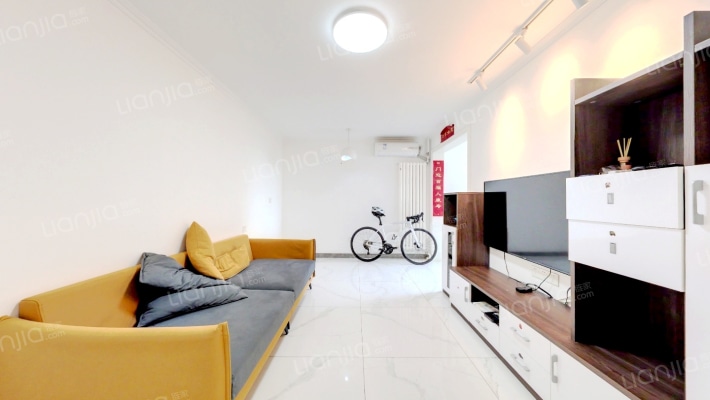 甘露晴苑二手房实景图