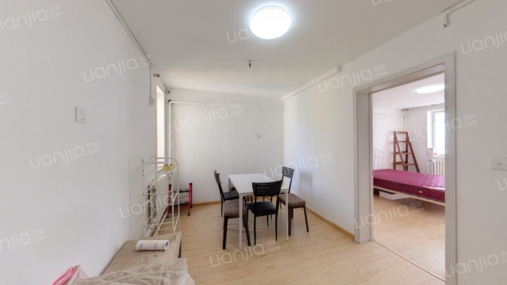 燕子山小区东区二手房实景图