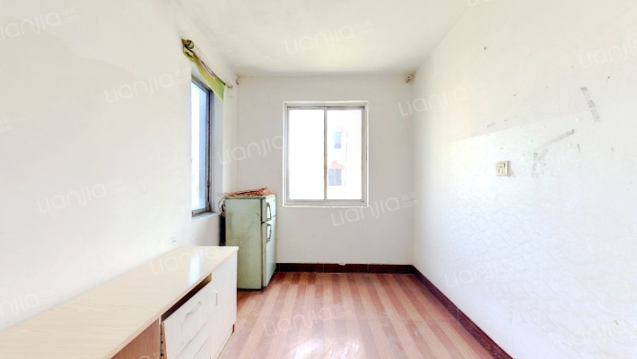 汤山温泉公寓二手房实景图