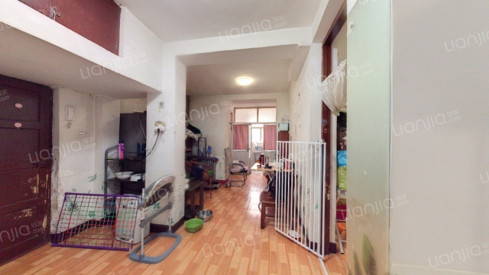 储煤厂宿舍二手房实景图