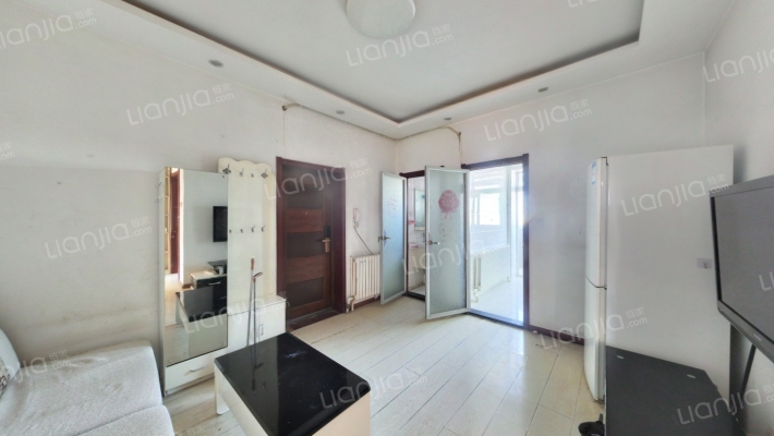 生物服务公司二手房实景图