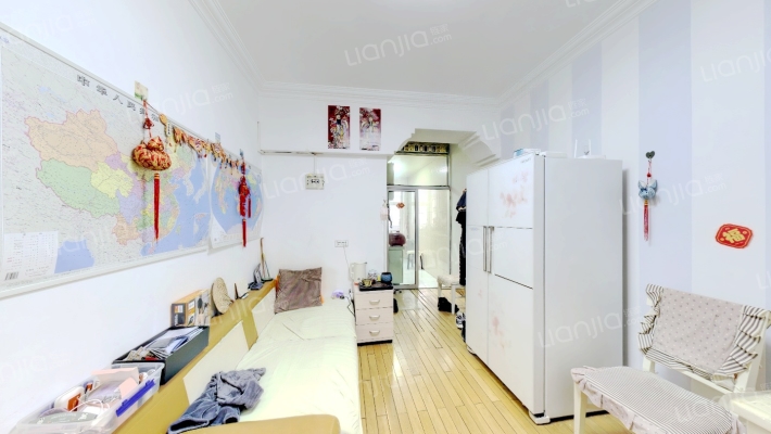 工程小区二手房实景图