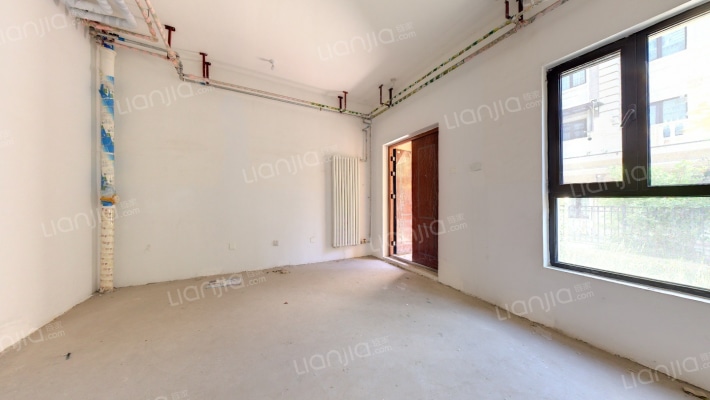 首创澜茵山二手房实景图