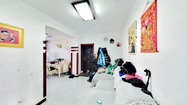 香坊大街二手房实景图