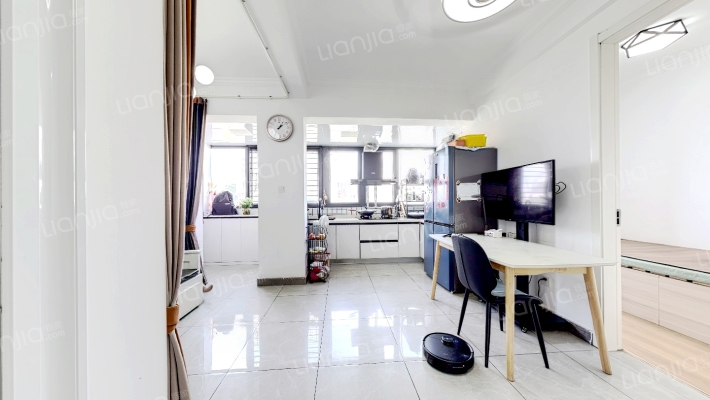 天目山路95号二手房实景图