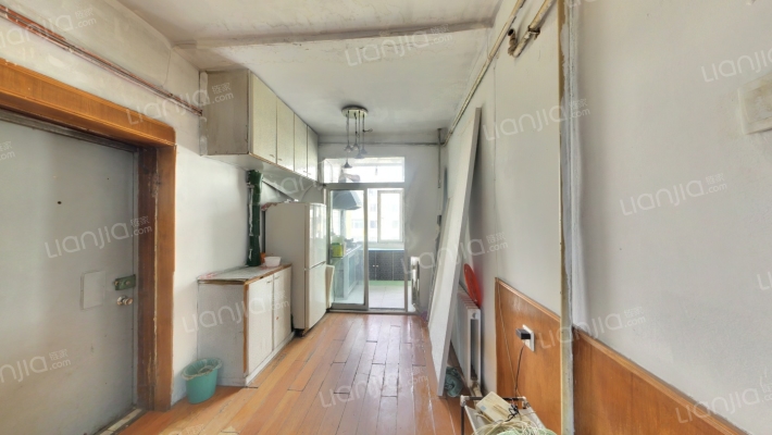 机电宿舍二手房实景图