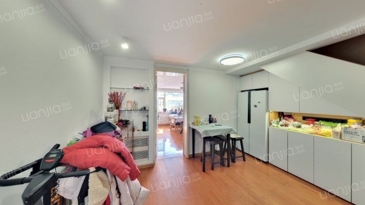 师大二教二手房实景图