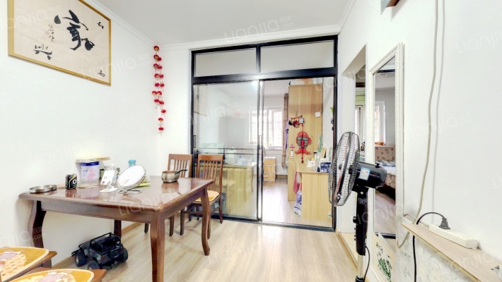 十里堡南区二手房实景图