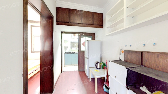 石头城79号二手房实景图