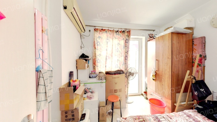 铁路宿舍二手房实景图