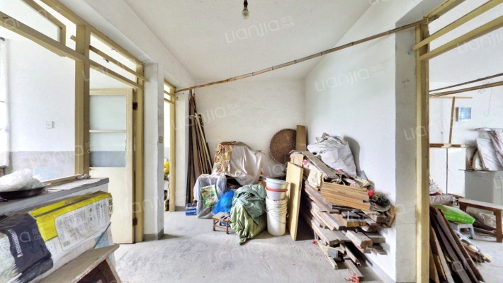 南杨小区(新浦路)二手房实景图