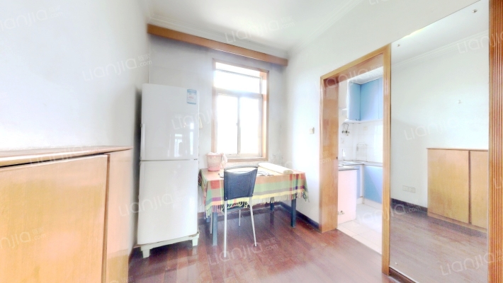 中山北路348号二手房实景图