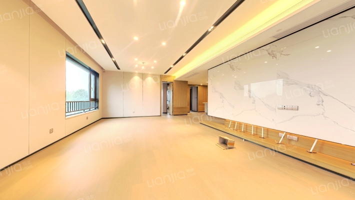 麓玥府二手房实景图