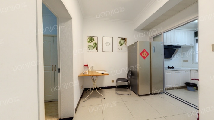 梅怡新村二手房实景图