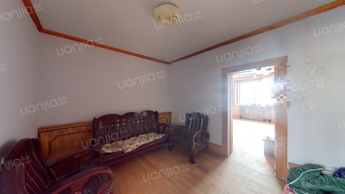 东北石油局宿舍二手房实景图