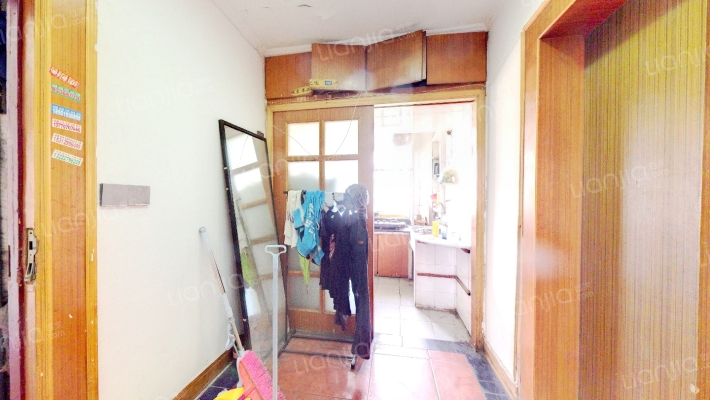 珠江路700-1号二手房实景图