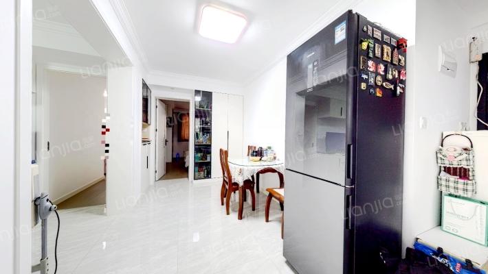 居家桥路520弄二手房实景图