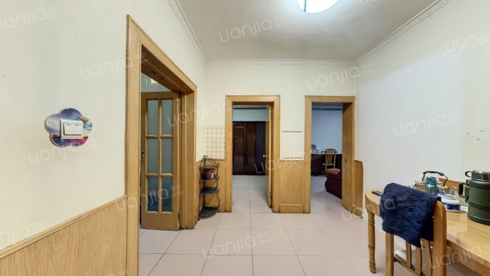 省金属公司宿舍二手房实景图