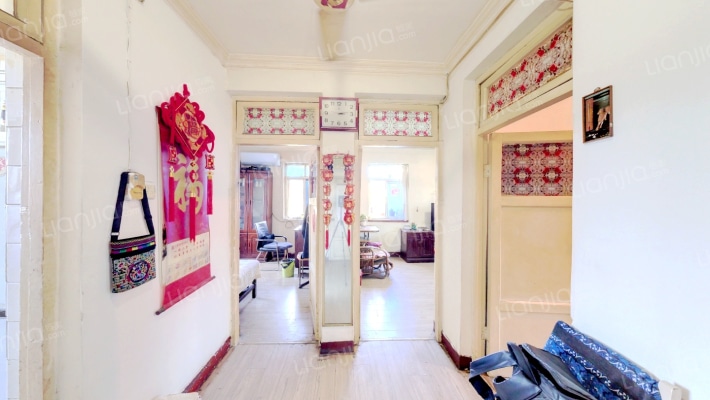 油漆厂宿舍(中山西路)二手房实景图