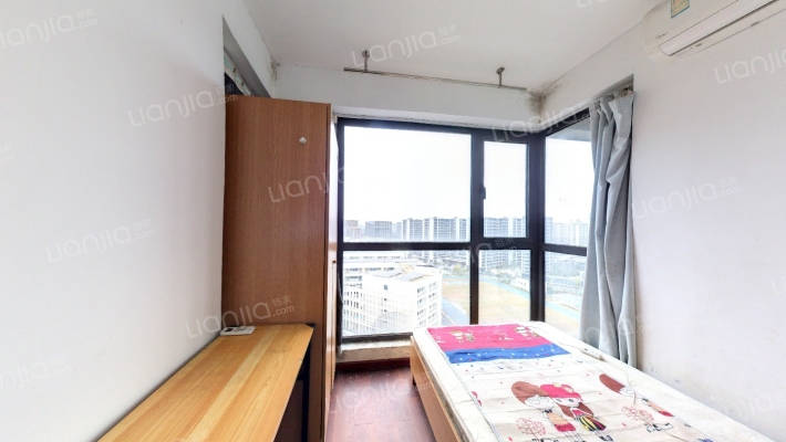 雍泽府二手房实景图