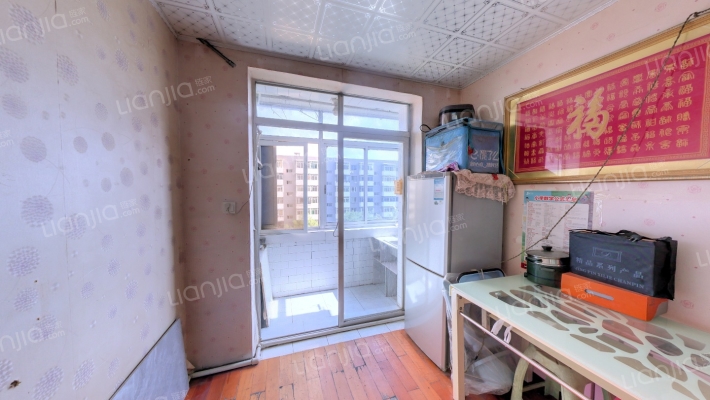 沈辽中路二手房实景图