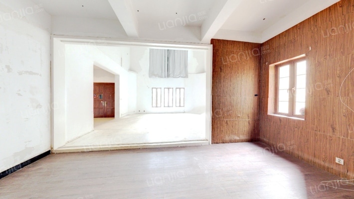 嘉瑞山庄二手房实景图