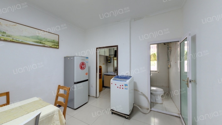 三虎桥南路12号院二手房实景图