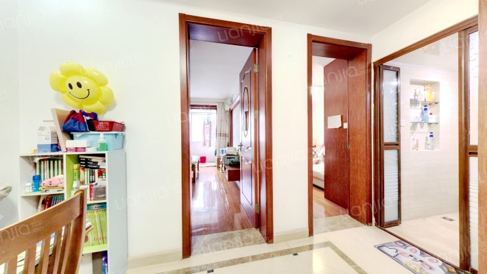 居安里二手房实景图