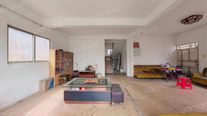 西堡街二手房实景图