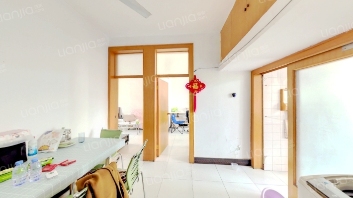 送变电宿舍二手房实景图