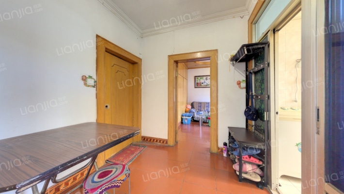 向东楼小区二手房实景图