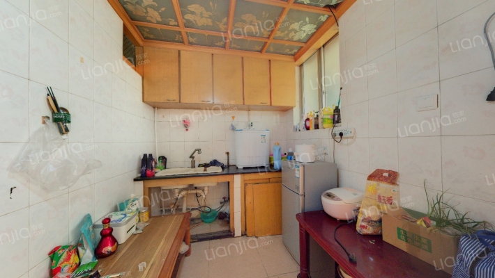 尚爱路45号院二手房实景图