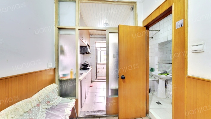 一汽28街区二手房实景图