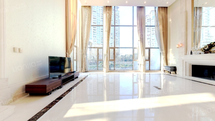 世茂湖滨花园(别墅)二手房实景图