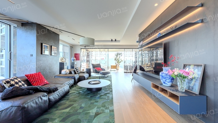 中鹰黑森林二手房实景图