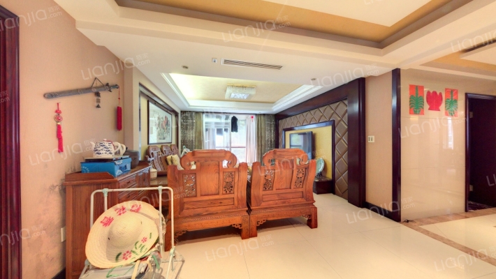 天河富春湾小区二手房实景图