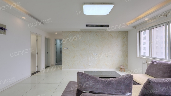 西旅逸都二手房实景图