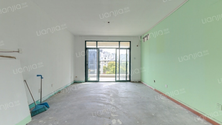 爱法新城二手房实景图