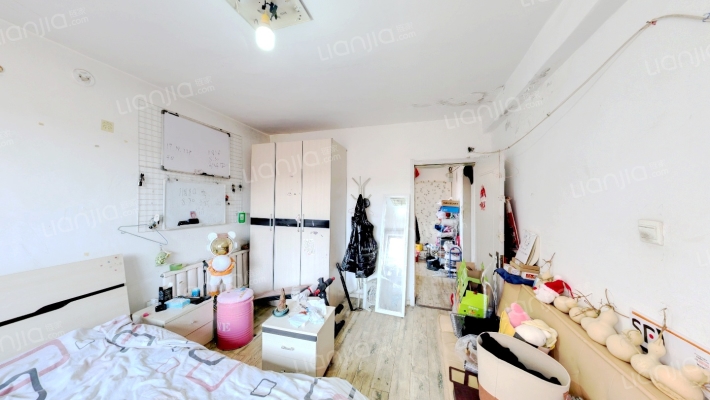 建大社区二手房实景图