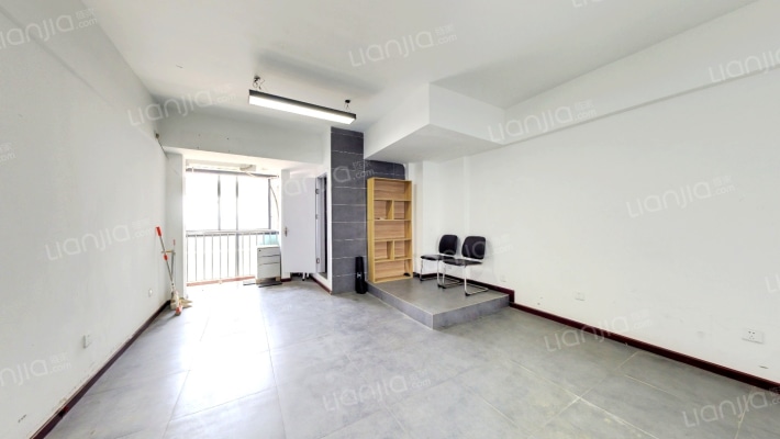 中建广场二手房实景图