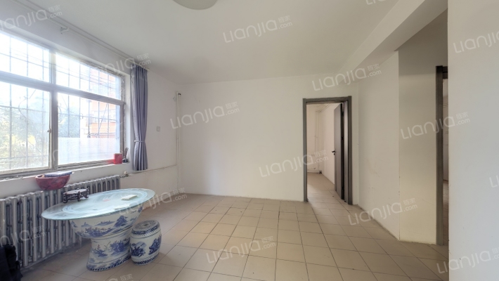 金京花苑二手房实景图