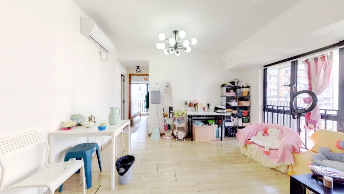 花样年花郡二手房实景图