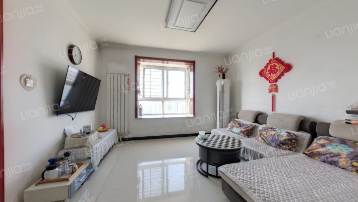 天都佳苑二手房实景图