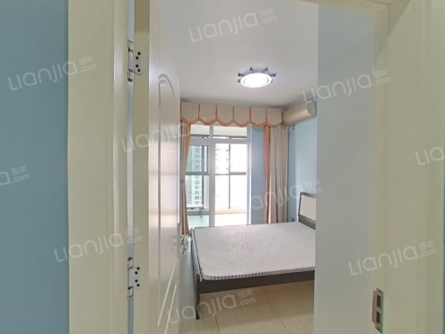 合租·西财学府憬城 4居室 东南卧