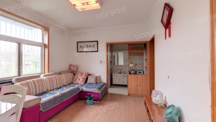 山潘四村二手房实景图