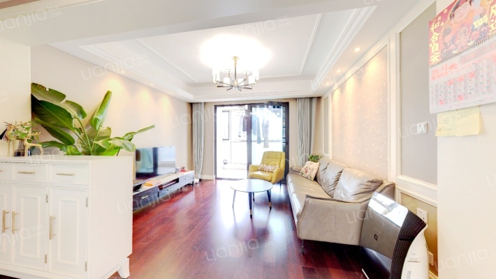 融创玉兰公馆二期二手房实景图