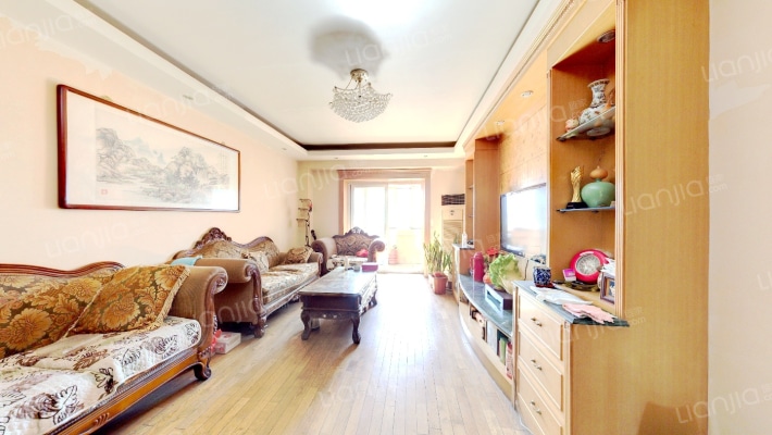 米兰公寓二手房实景图