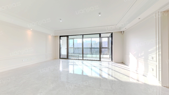 静澜山二手房实景图