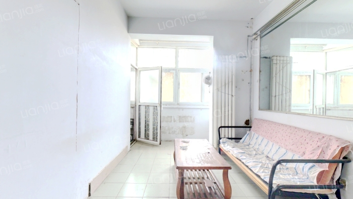 秦岭路办事处建西社区二手房实景图